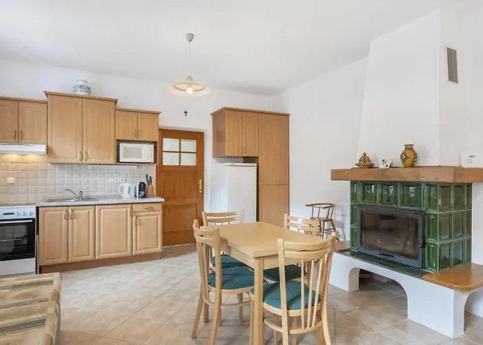 別荘 Parkany 1 By Interhome Bechyně