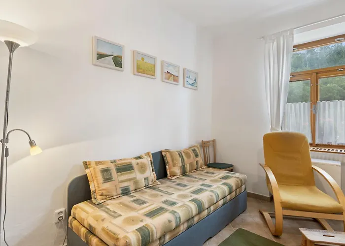 別荘 Parkany 1 By Interhome Bechyně